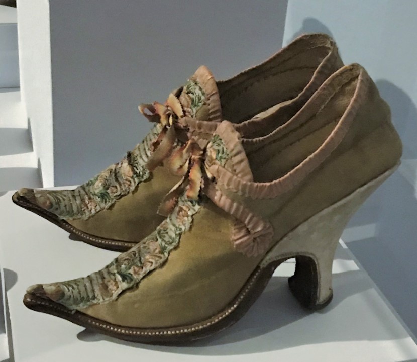 18th century shoes store history