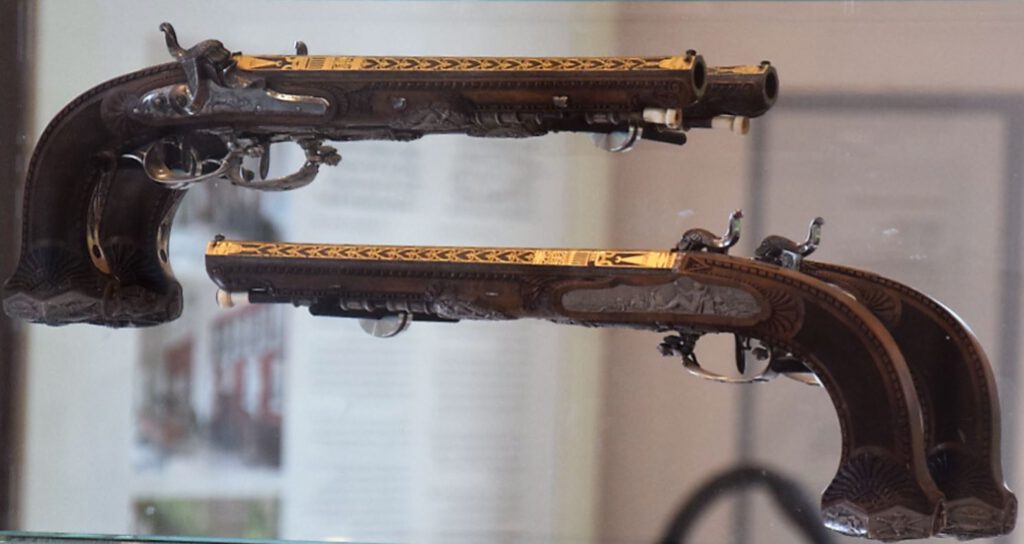 Image of Cased flintlock rifle with accessories, from Versailles